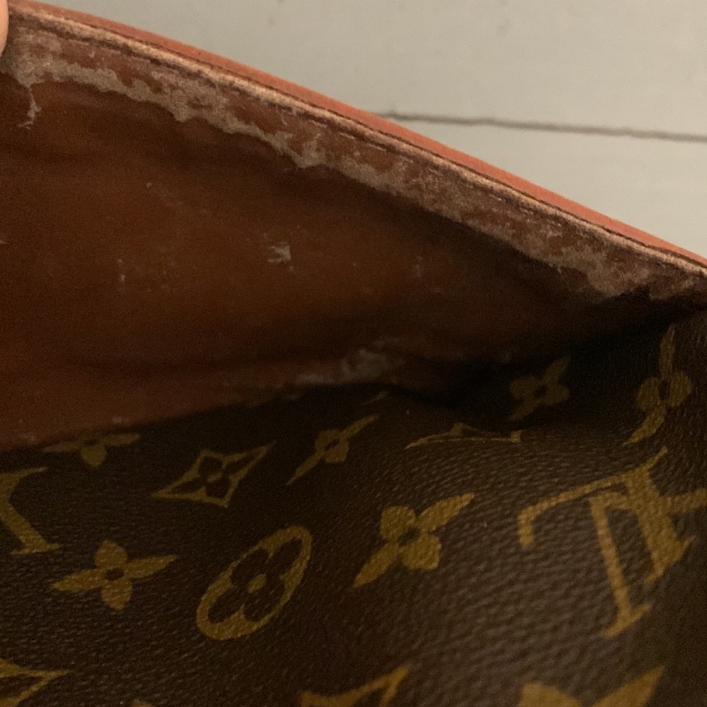 Louis Vuitton Monogram Crossbody Bag in Brown and Tan - Picture 11 of 15